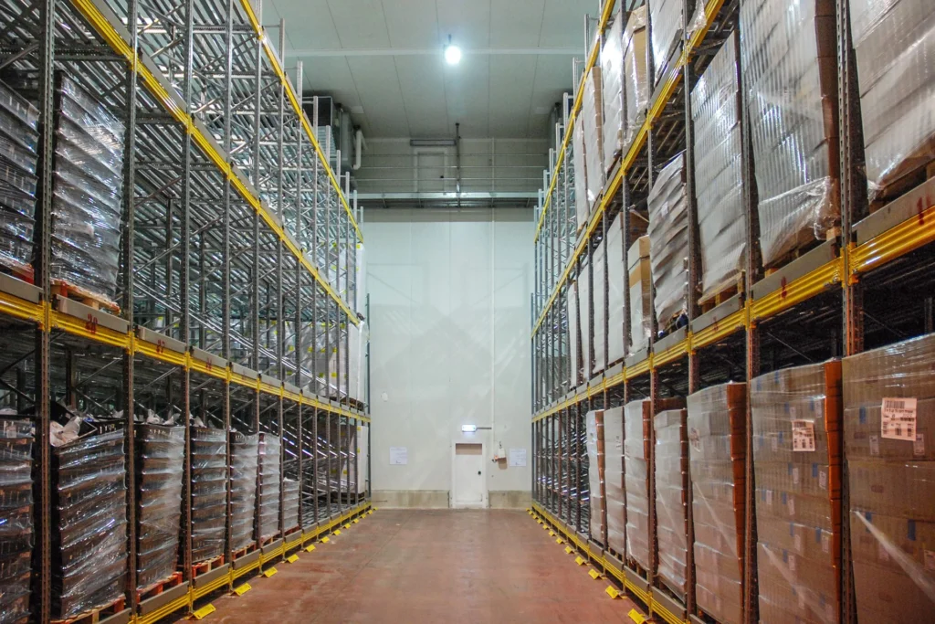 djupstapling-gulaskydd djupstaplingsställage med EU pallar.